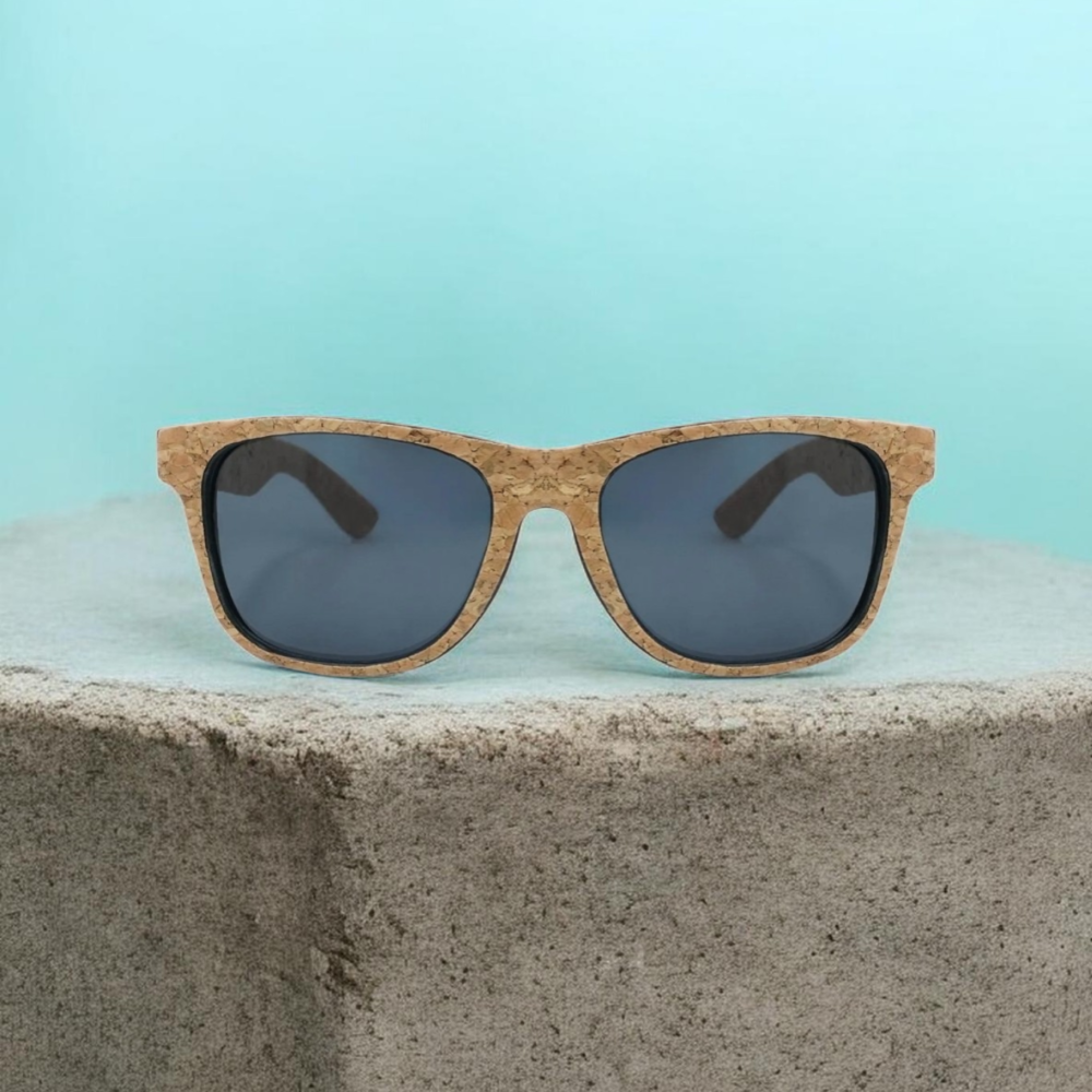 Unisex Γυαλιά Ηλίου UV400 με Σκελετό Φελλού – Μαύροι Φακοί